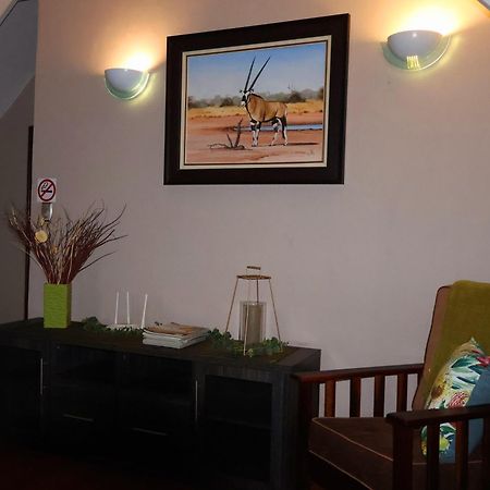 The Leopard Tree Bed and Breakfast Πολοκουάνε Εξωτερικό φωτογραφία