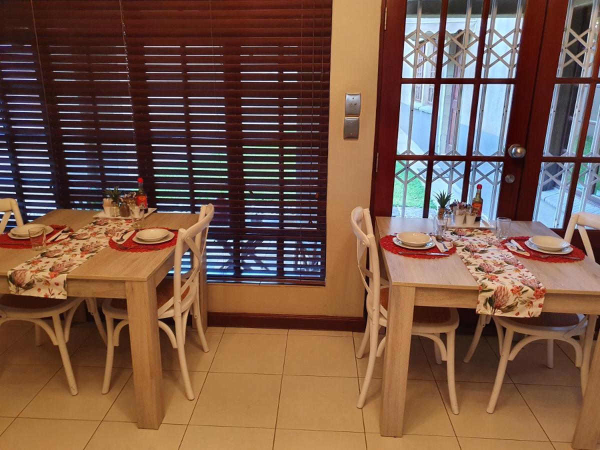 The Leopard Tree Bed and Breakfast Πολοκουάνε Εξωτερικό φωτογραφία