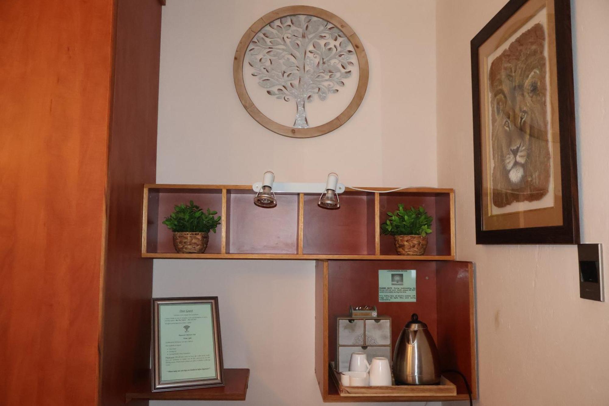 The Leopard Tree Bed and Breakfast Πολοκουάνε Εξωτερικό φωτογραφία