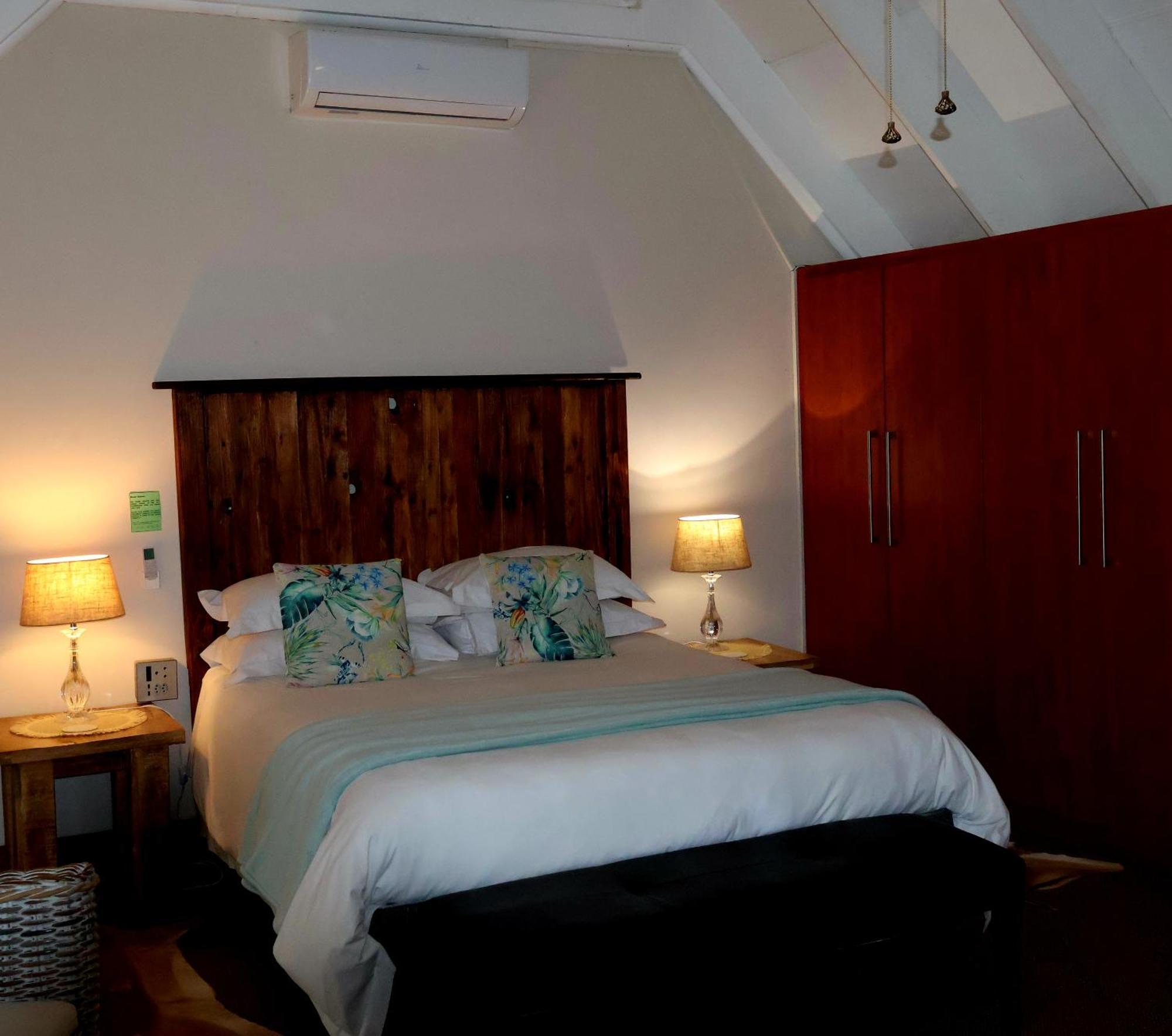 The Leopard Tree Bed and Breakfast Πολοκουάνε Εξωτερικό φωτογραφία