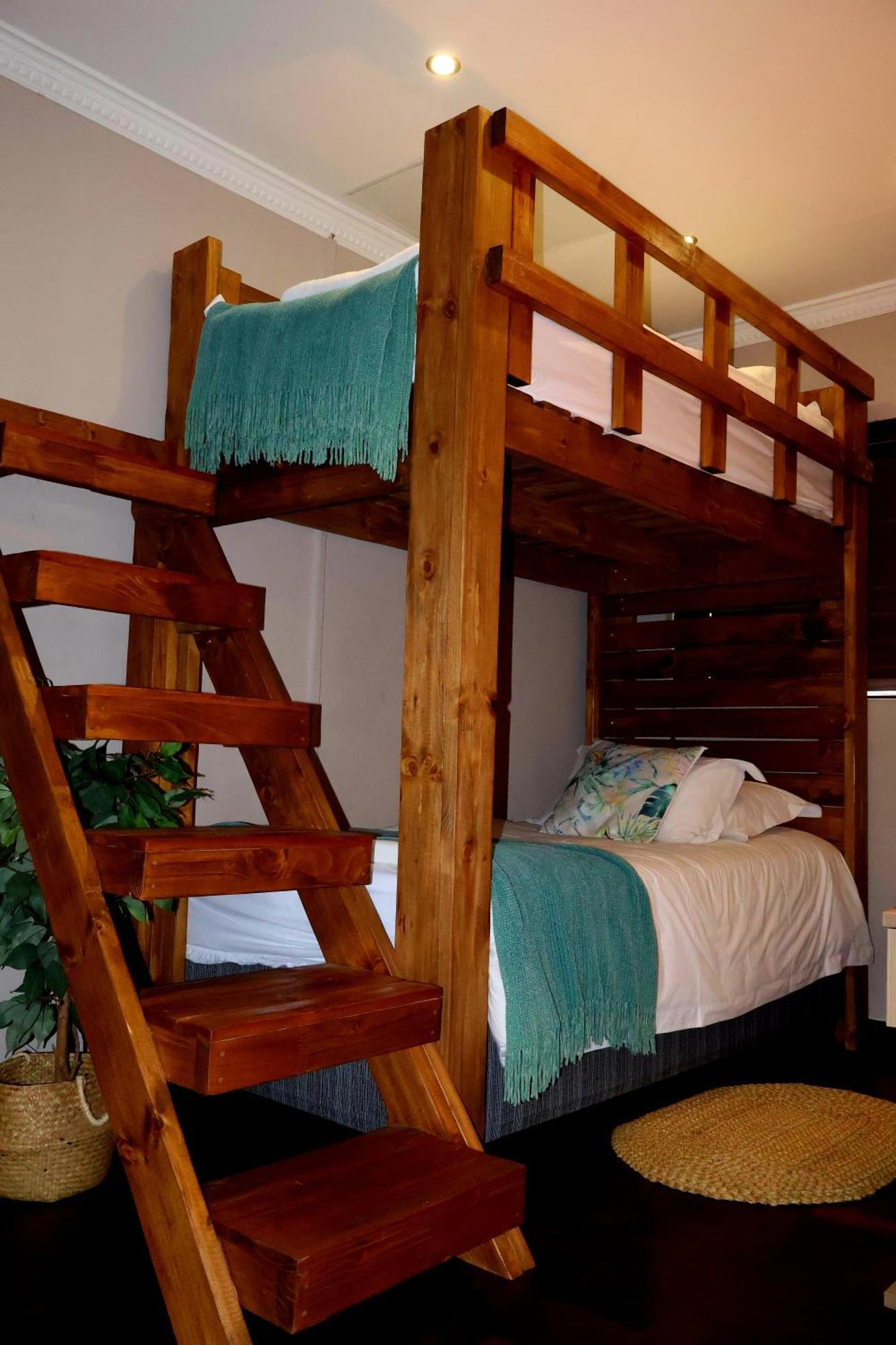 The Leopard Tree Bed and Breakfast Πολοκουάνε Εξωτερικό φωτογραφία
